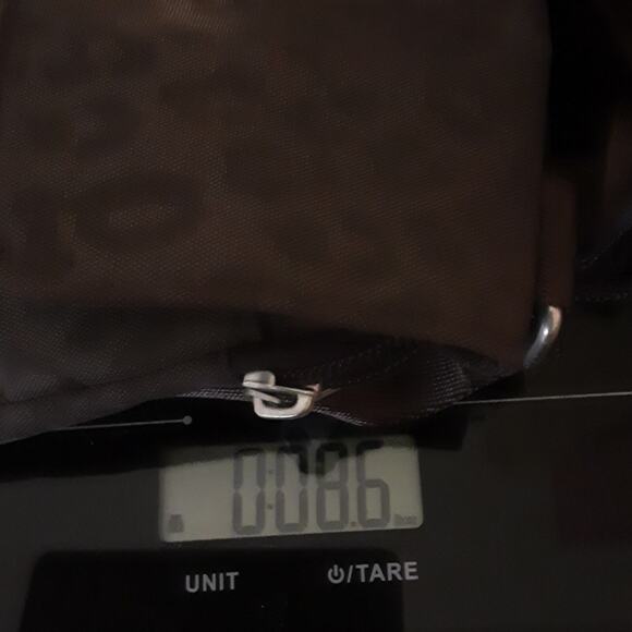 Baggallini NEW Tokyo Mini Brown Leopard Print Zipper Chrome Turn-Lock Crossbody - Picture 12 of 12